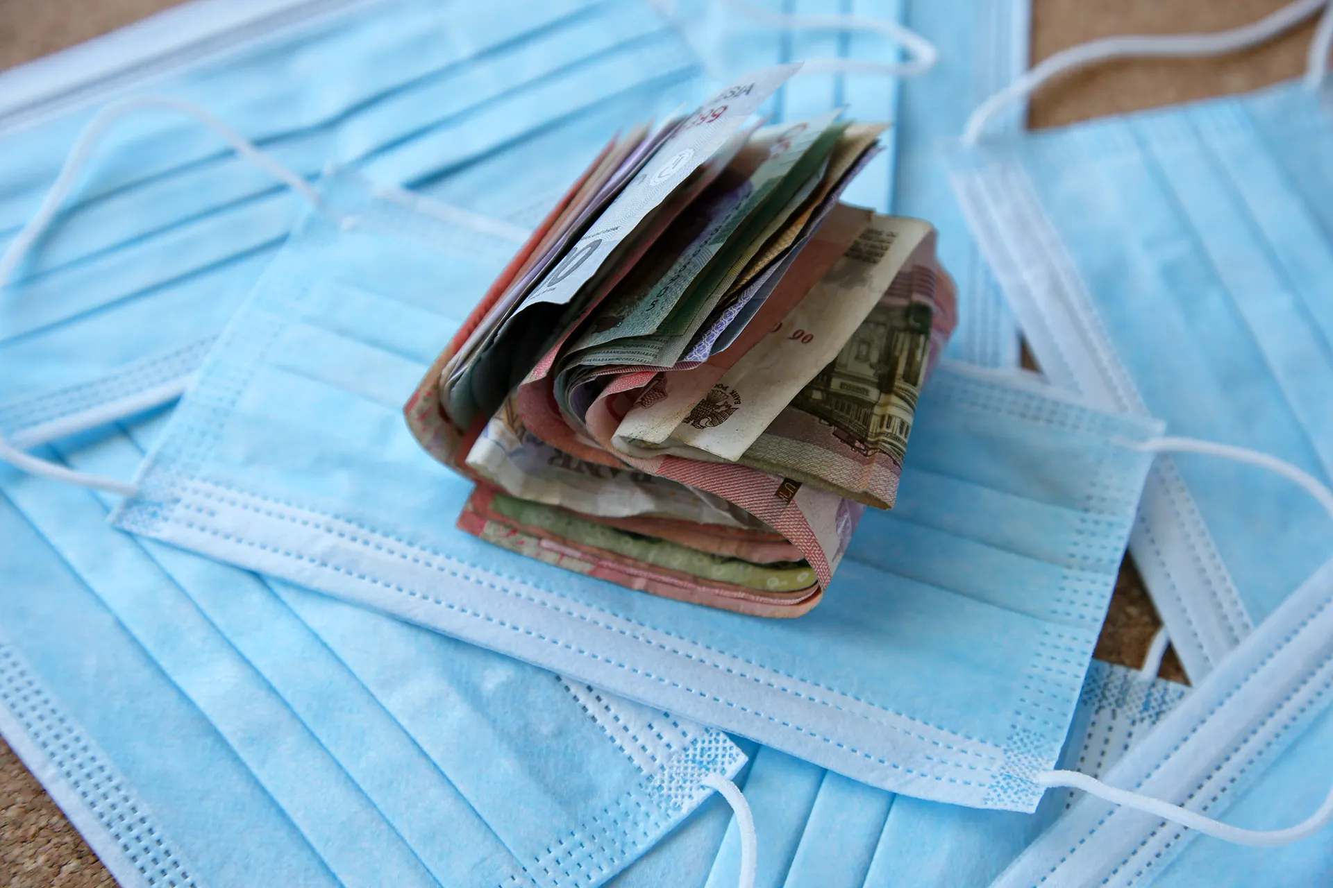 the-coronavirus-covid-19-creating-a-global-econo-2023-03-07-04-30-54-utc